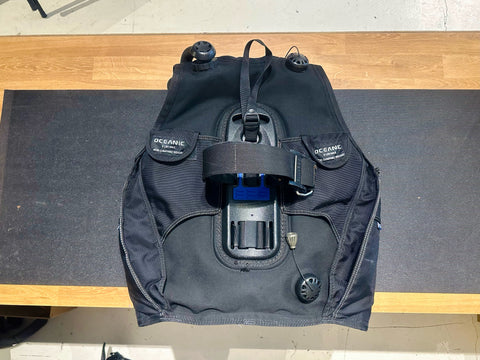 Oceanic OceanPro Used Size Small | Diving Sports Canada | Vancouver